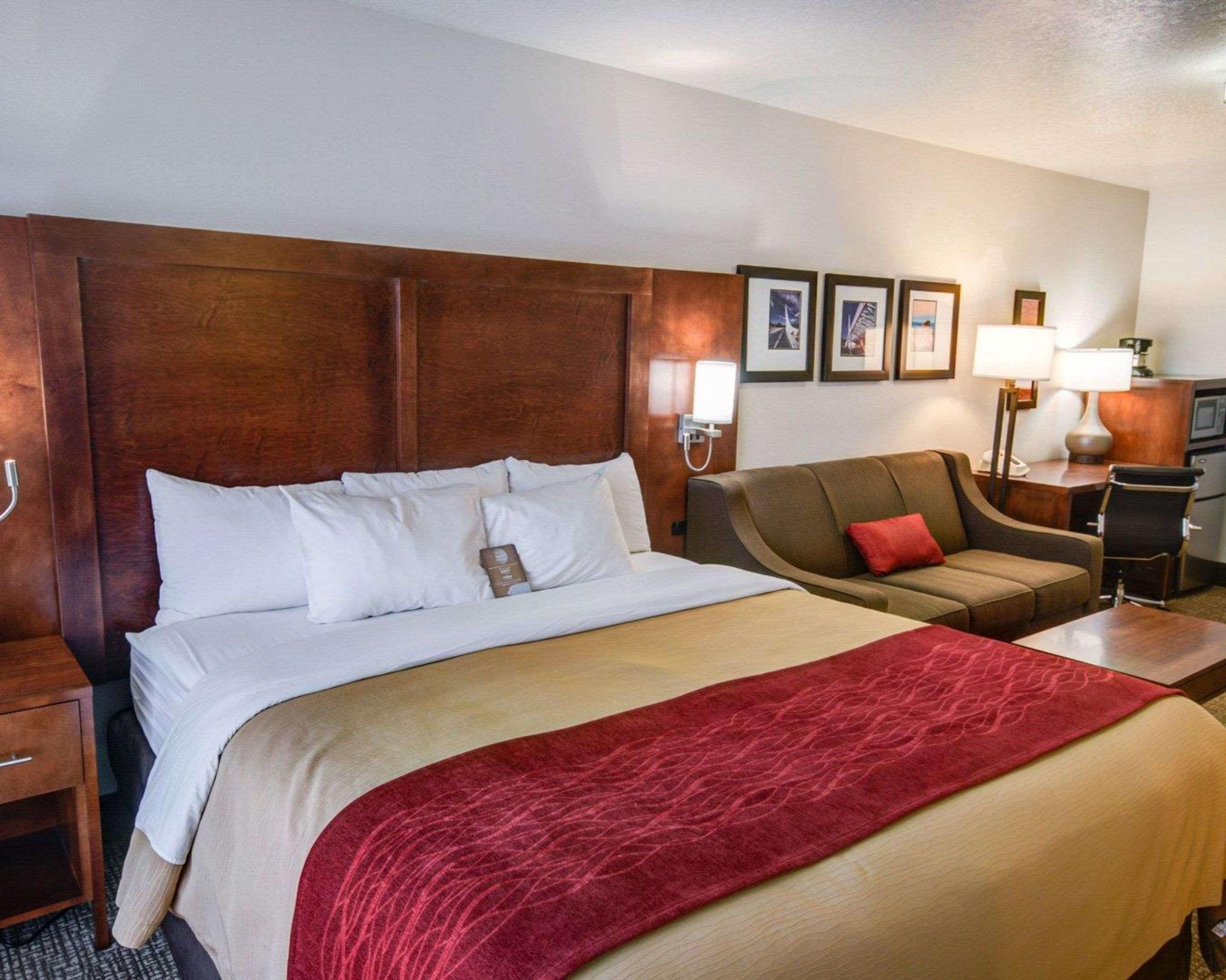 Comfort Inn Redding Near I-5 Eksteriør billede