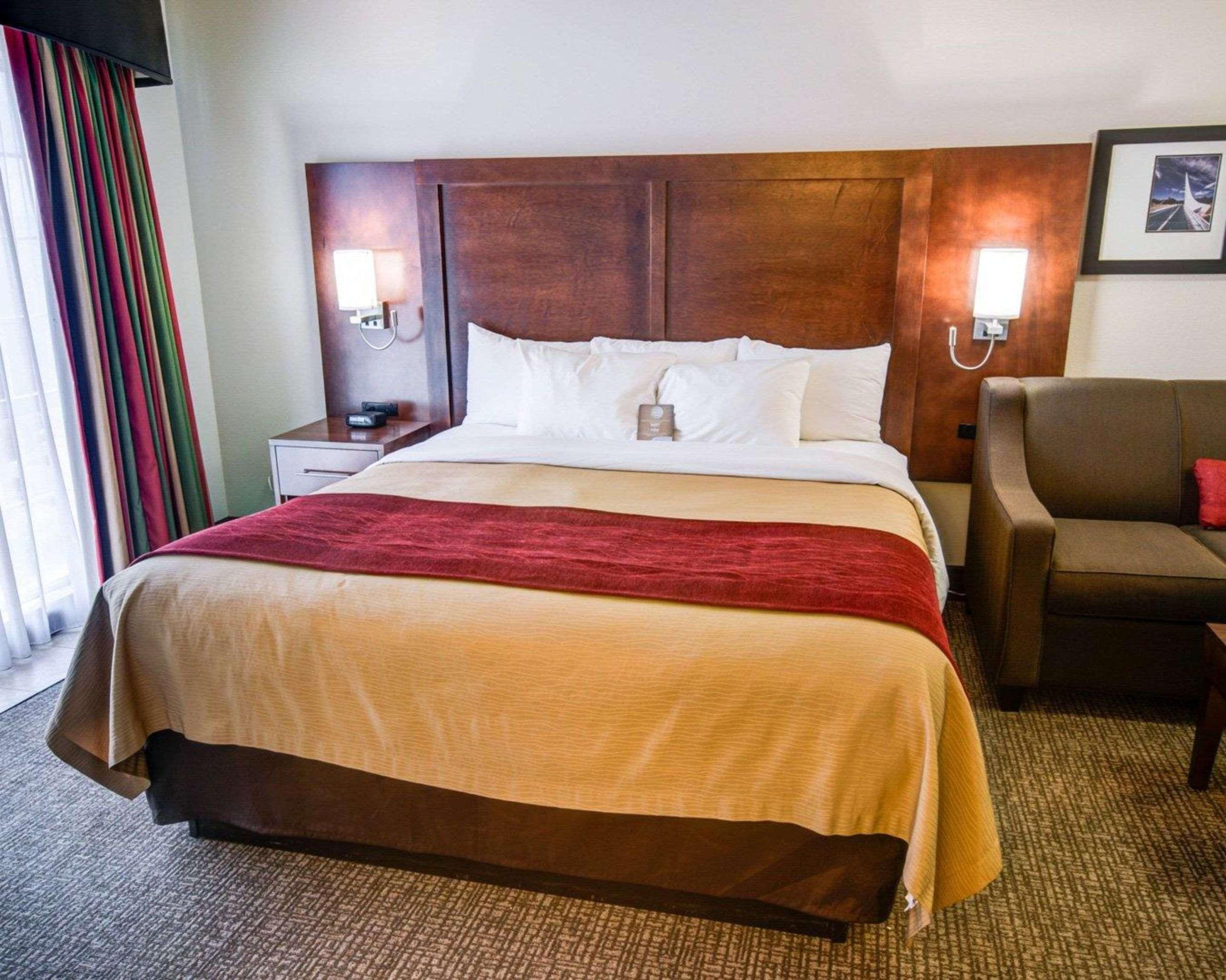 Comfort Inn Redding Near I-5 Eksteriør billede