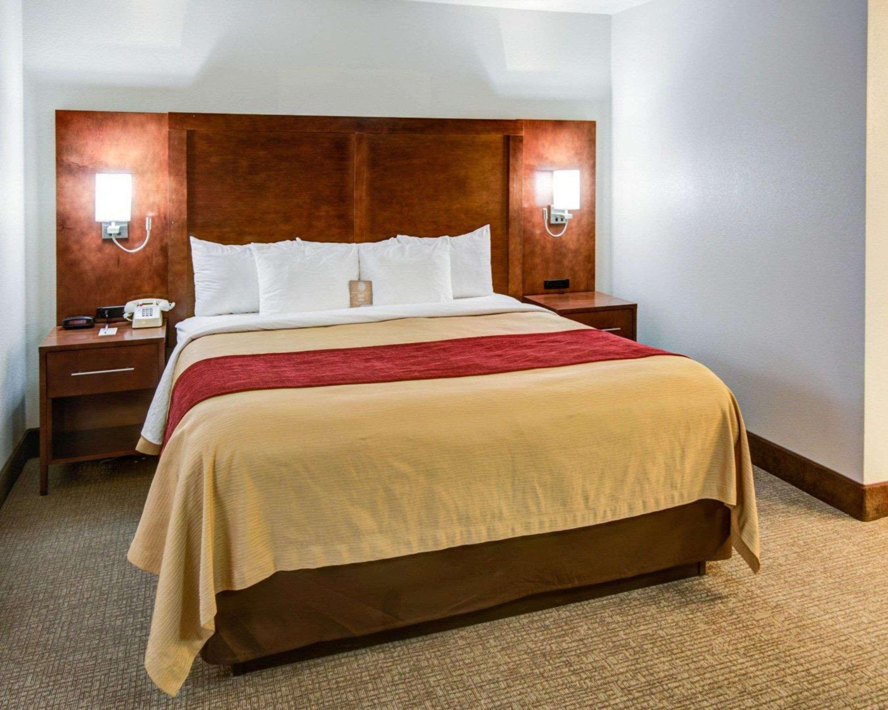 Comfort Inn Redding Near I-5 Eksteriør billede